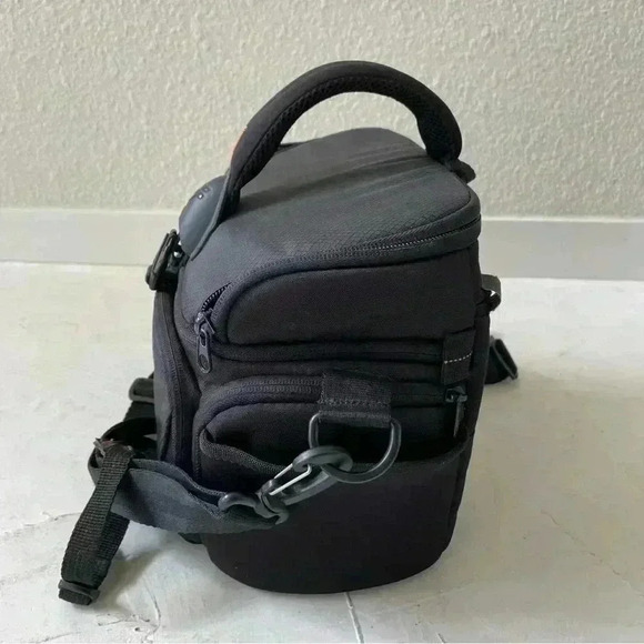 vanguard camera bag - Picture 3 of 15